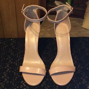 Charlotte Russe Size 8 Nude Heels